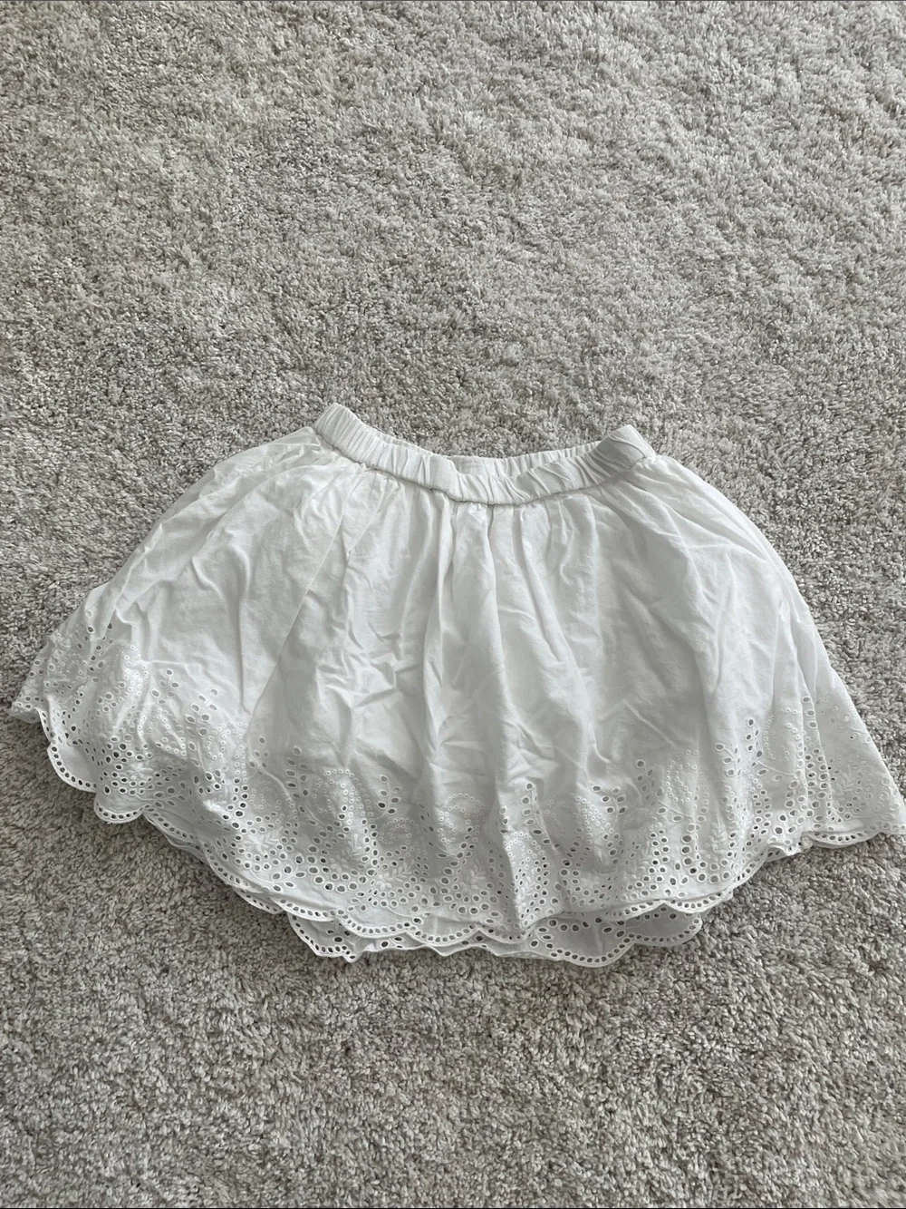GAP White Eyelet Circle Skirt